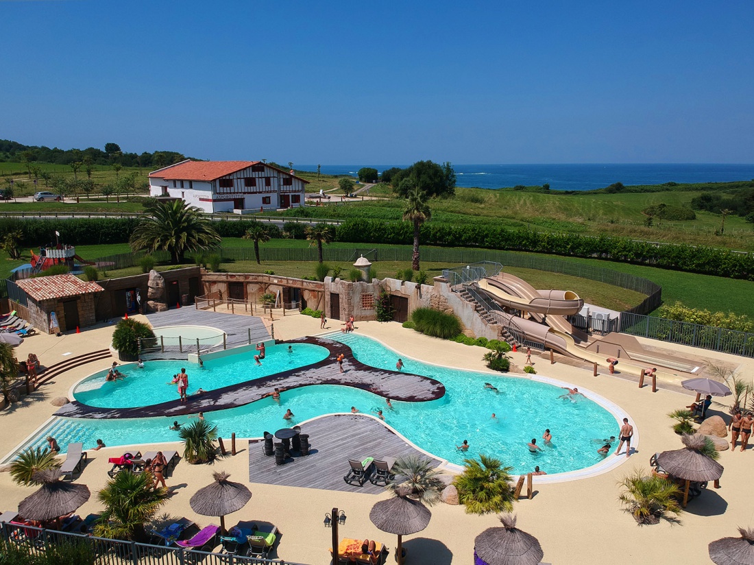 Où dormir à Hendaye en vacances ? Le camping Eskualduna 4**** est l&rsquo;endroit idéal