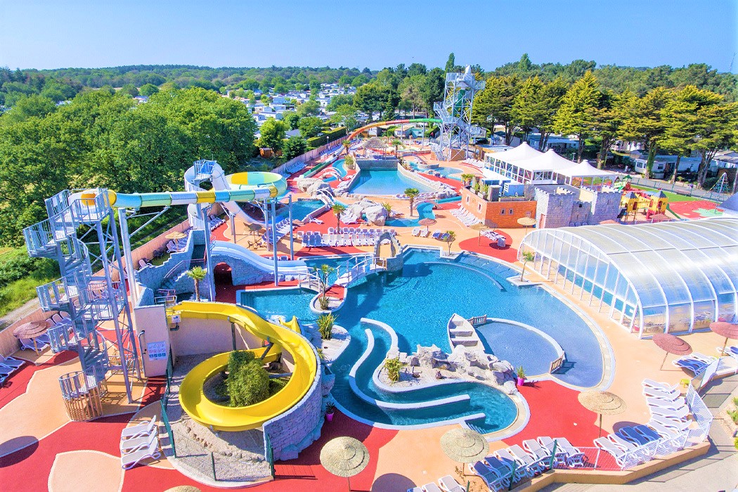 Opter pour un camping avec parc aquatique et promotions